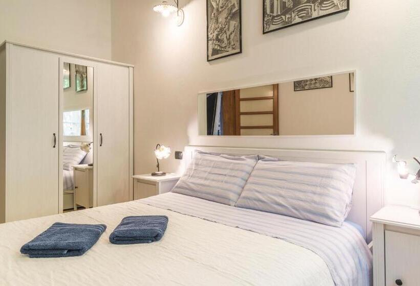 Номер Стандарт, Relais Des Roches