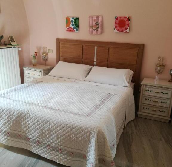 Номер Deluxe, Sweet Sweet Home