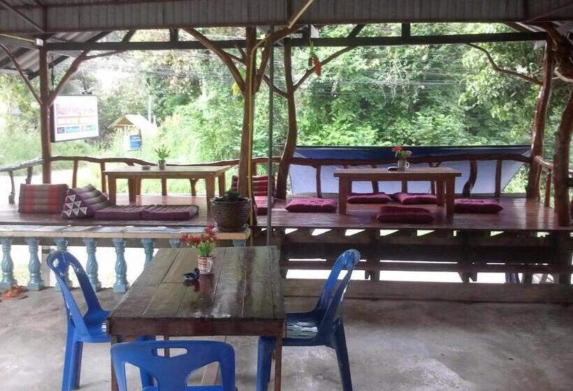غرفة عائلية مطلّة علي الحديقة, Baan Klong House