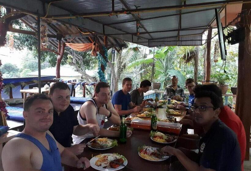 غرفة عائلية مطلّة علي الحديقة, Baan Klong House