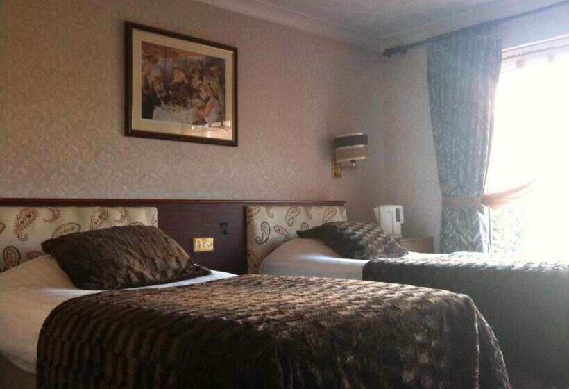 Номер Стандарт, Balmoral Lodge