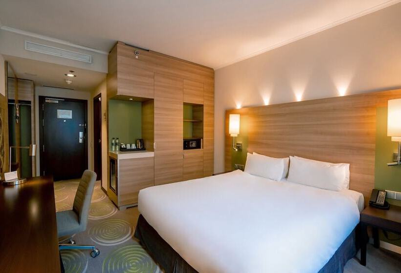 غرفة قياسية, Holiday Inn Kyiv By Ihg