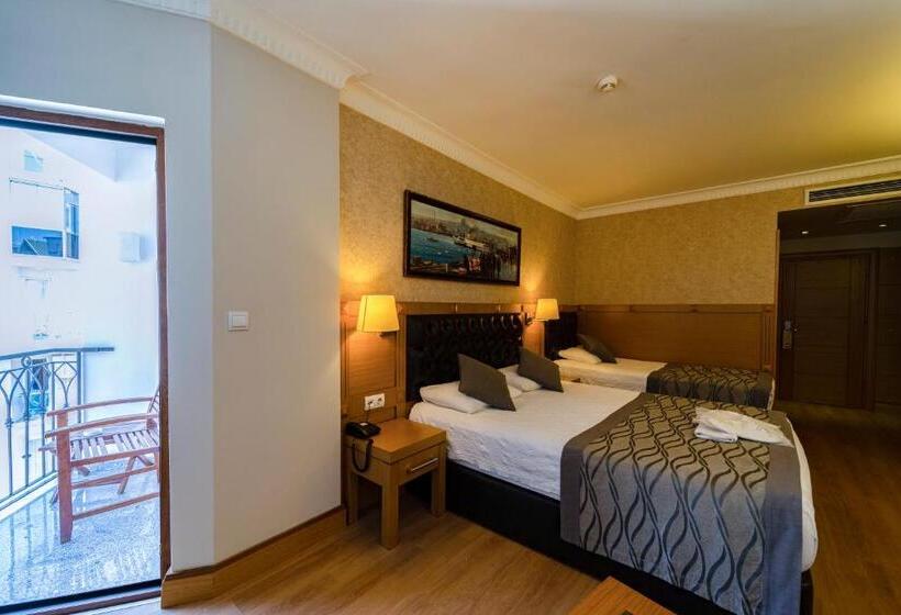 スーペリアトリプルルーム, Levent Hotel Istanbul