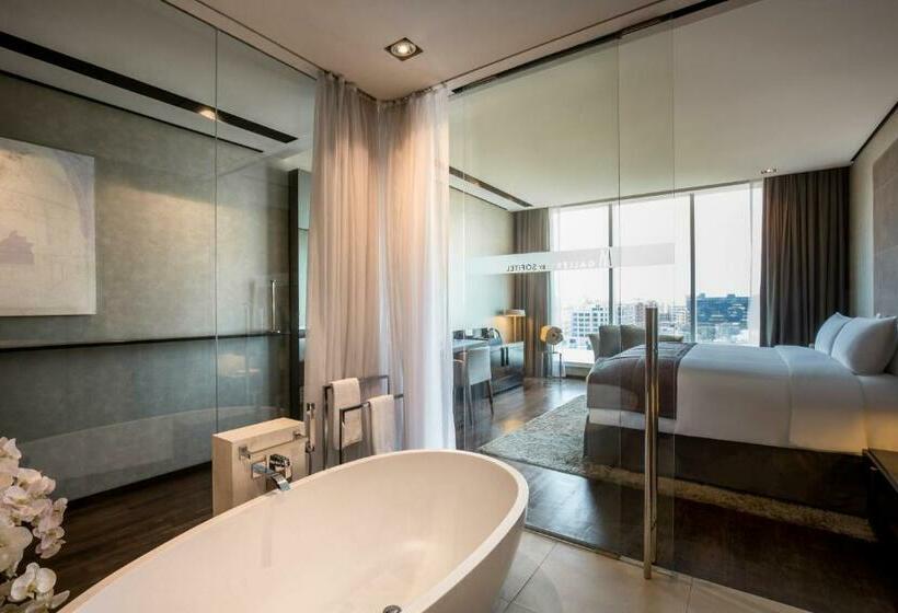 Номер Superior Кровать Кинг, The Canvas Dubai, Mgallery Hotel Collection