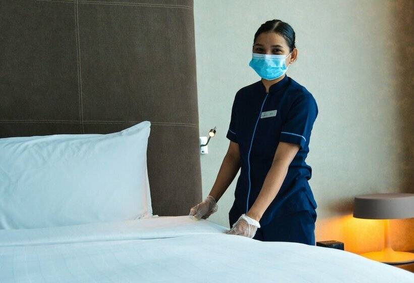 Номер Superior, The Canvas Dubai, Mgallery Hotel Collection