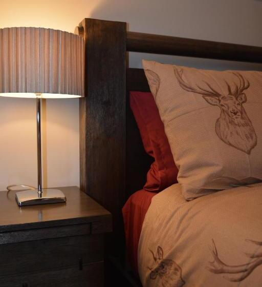 Номер Deluxe, Appin House