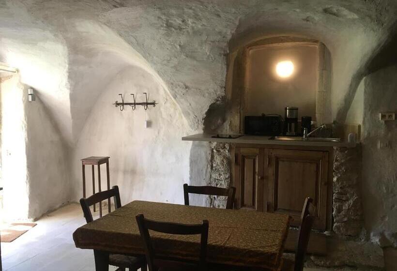 Студио Стандарт с Террасой, Chateau De La Bastide