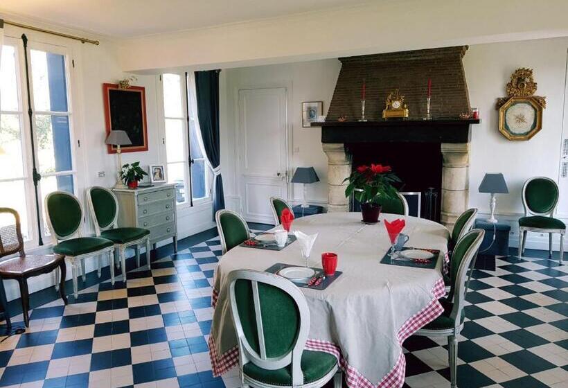 标准间, Manoir De L As De Trèfle