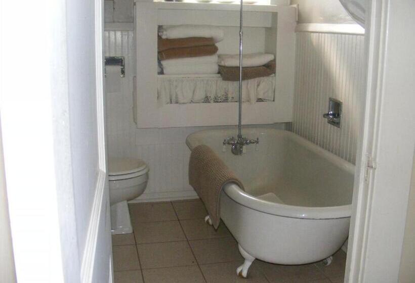 Люкс 3 Спальни, Pricehouseinn
