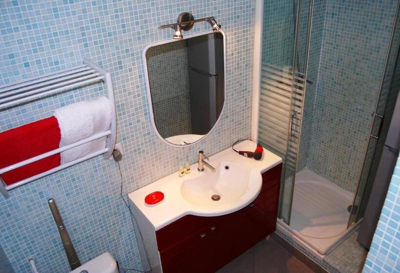 إستوديو قياسى, Pied à Terre En Ville