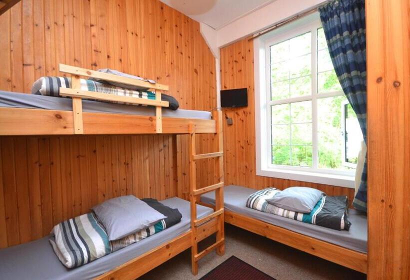 غرفة قياسية ثلاثية, Blackwater Hostel