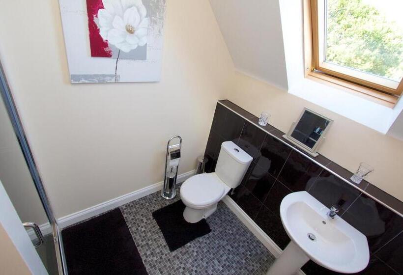 اتاق لوکس, Henbere Farm B&b