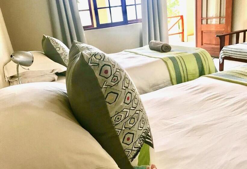 Номер Стандарт Вид на Сад, Koedoeskloof Guesthouse