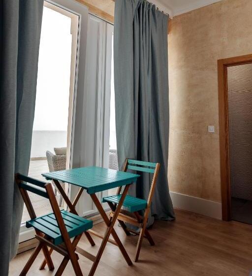 스탠다드 테라스 룸, Residencial Real Guest House