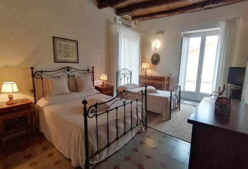 اتاق استاندارد سه نفره, B&b Palazzo Lanza