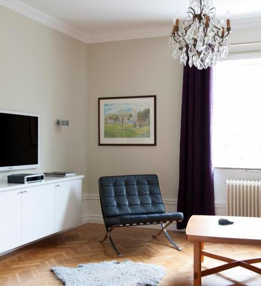 バルコニー付２ベッドルームアパートメント, Sköna Hönor Apartments