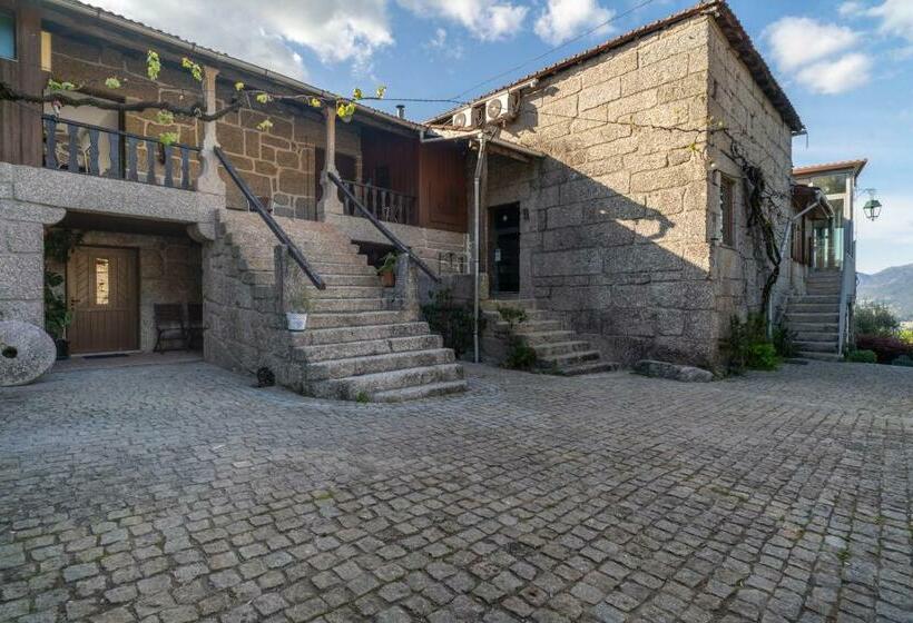 Номер Стандарт, Quinta De Calvelos