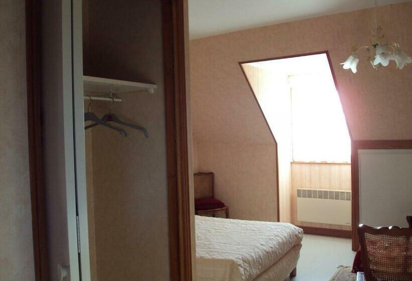 Номер Стандарт Трехместный, Gîtes Du Ménez Hom