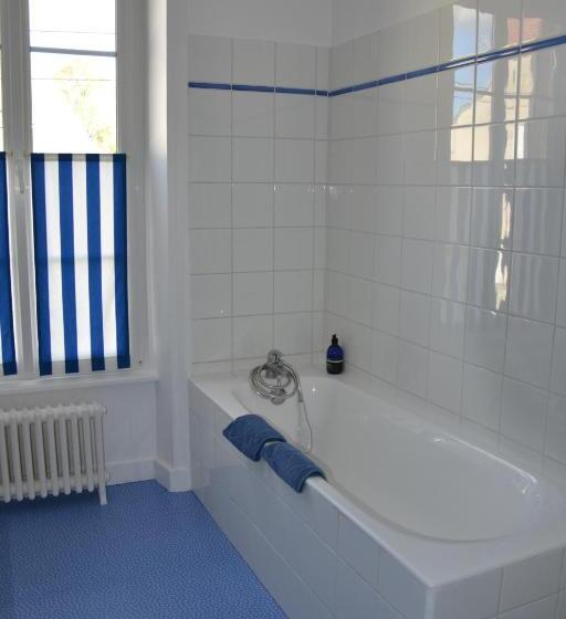 Номер Стандарт Вид на Сад, Clos De Bellefontaine B&b
