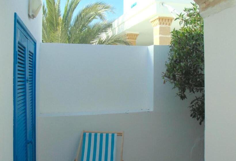 Четырехместный Номер Economy, Villa Soleil