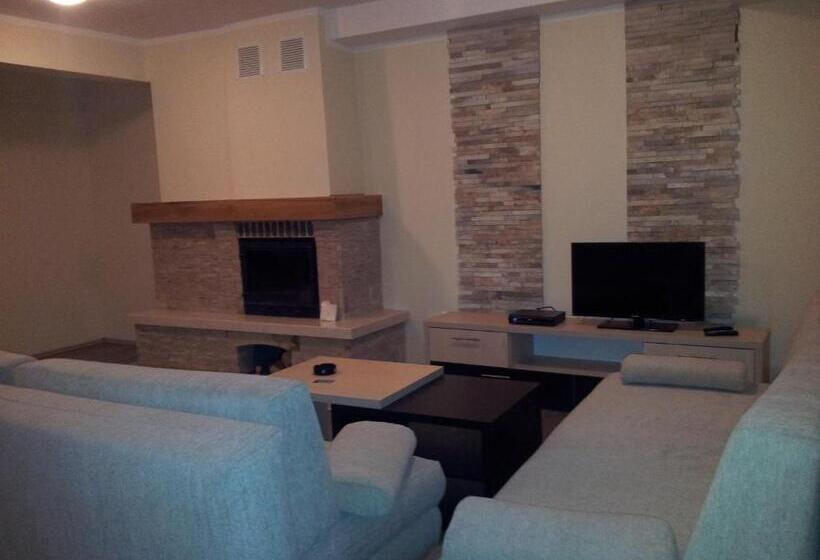 Apartamento 1 Dormitório, Apartments And Rooms Max Well