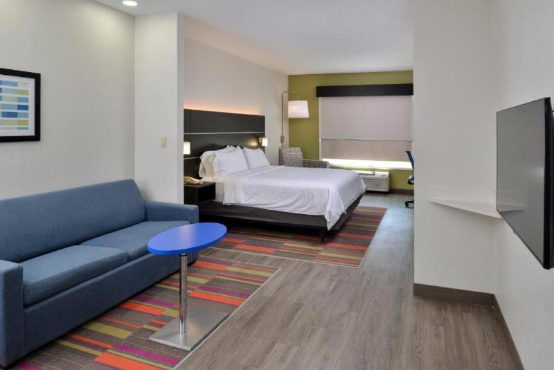套房, Holiday Inn Express Hotel & Suites Carthage, An Ihg