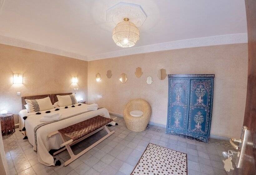 سوییت, Monriad
