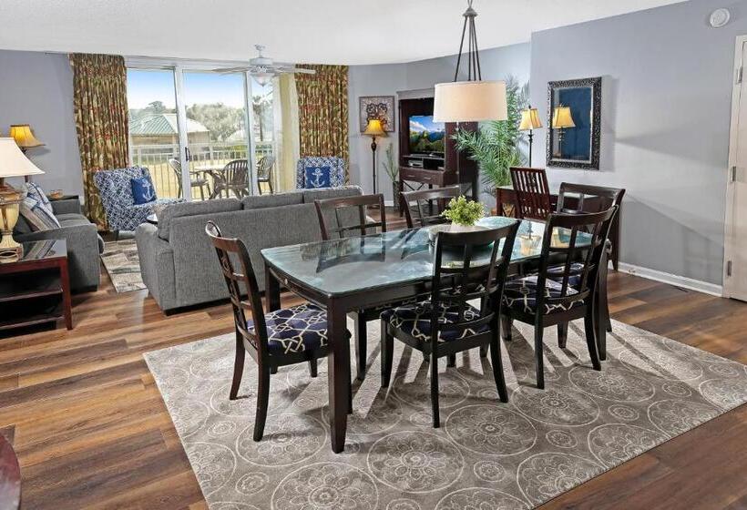 ویلای 4 خوابه, Barefoot Resort & Yacht Club