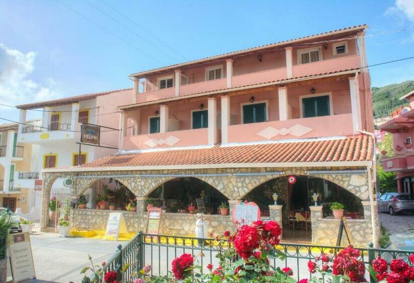 آپارتمان 2 خوابه با چشم‌انداز دریا, Delphi