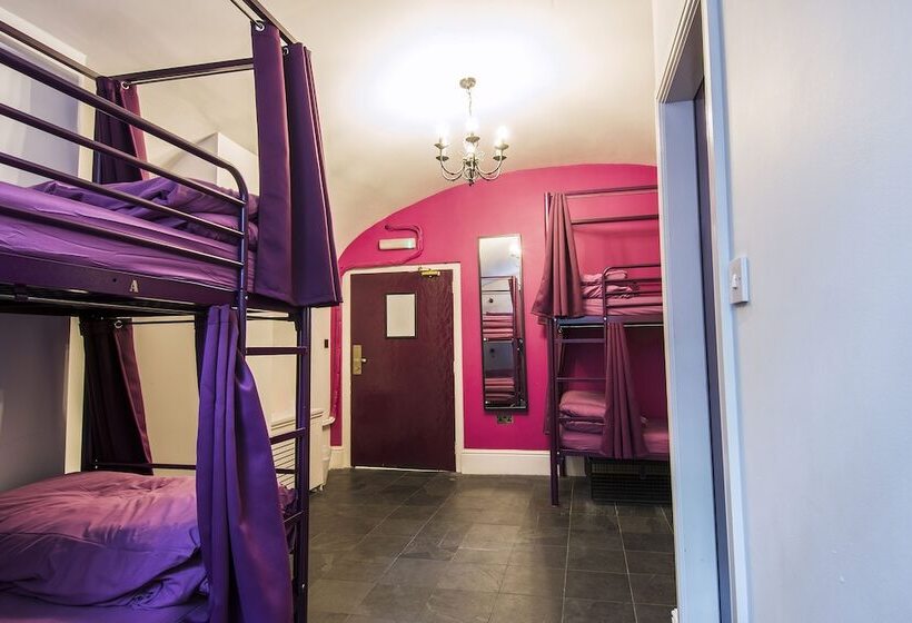 Кровать в Общей Комнате, Safestay York Micklegate