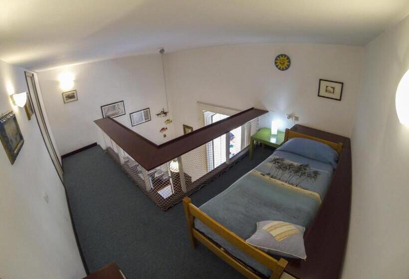 Quarto Triplo Estandar, B&b Villa Ocsia