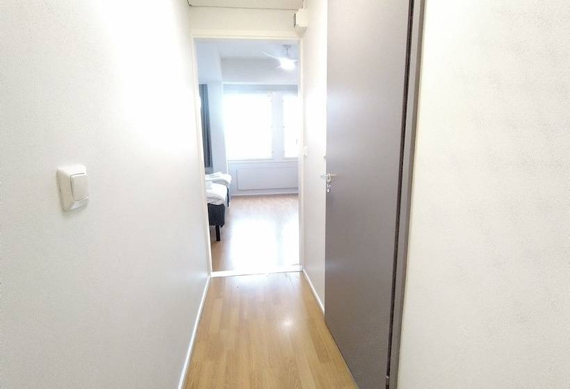 4인용 스탠다드 룸, Li Kerava