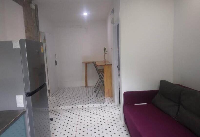 آپارتمان 1 خوابه با چشمانداز استخر, Entropy Apartment