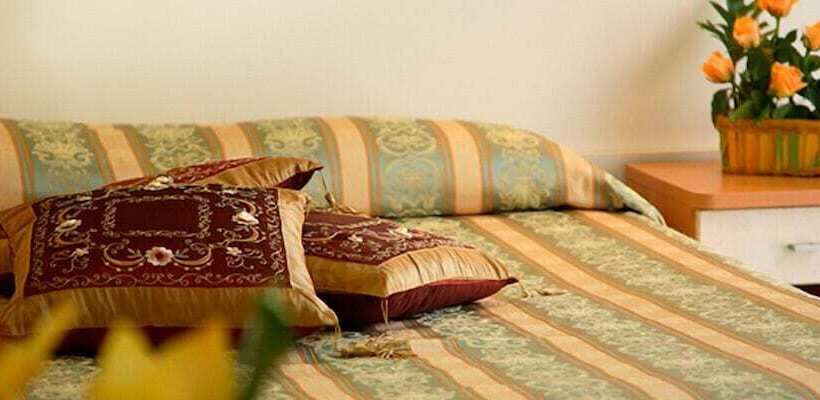 اتاق استاندارد یک نفره, Graziella