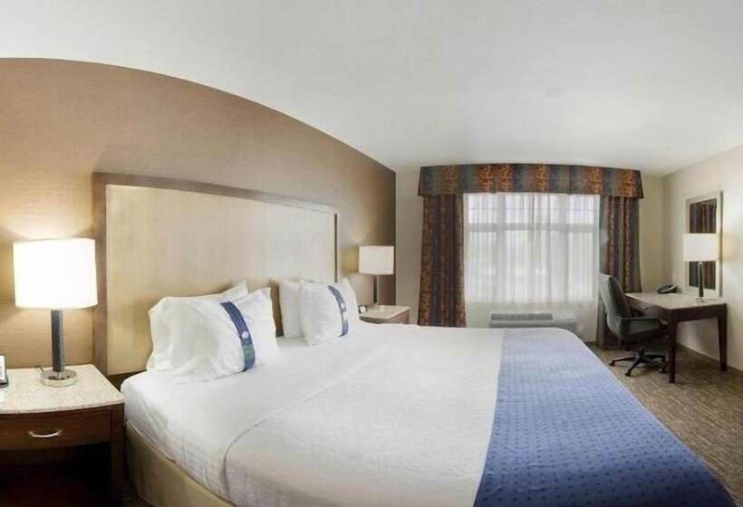 身障者適用スイートルーム, Holiday Inn Hotel & Suites Surrey East   Cloverdale, An Ihg
