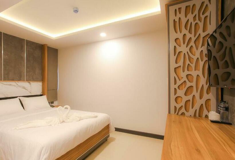 豪华房间, The Mantra Hotel Kata Noi
