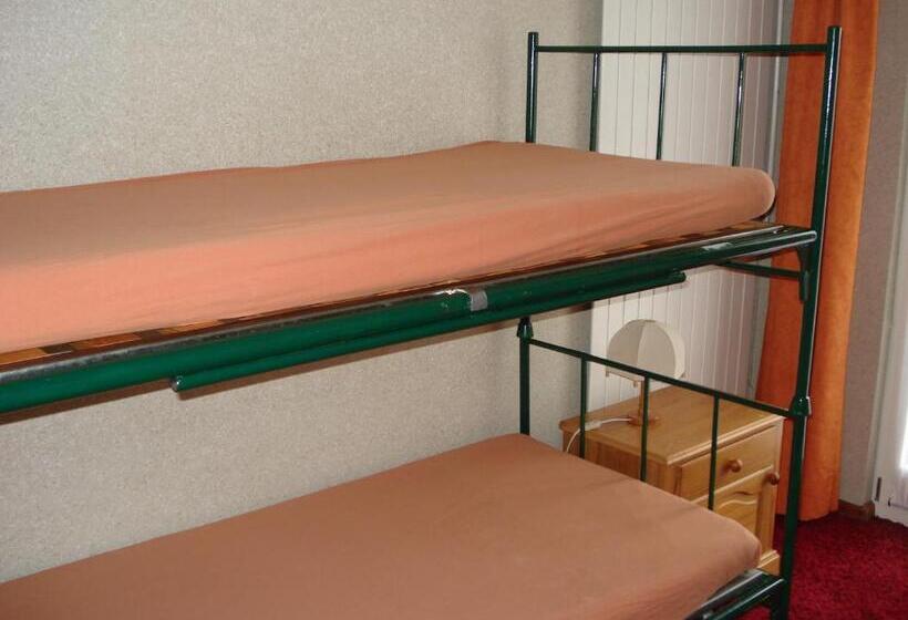 4인용 스탠다드 룸, Adrenalin Backpackers Hostel