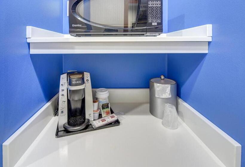 Номер Стандарт, Holiday Inn Express Hotel & Suites Foley, An Ihg