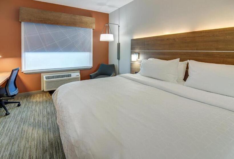 Номер Стандарт Кровать Кинг Адаптированный для Инвалидов, Holiday Inn Express Hotel & Suites Foley, An Ihg