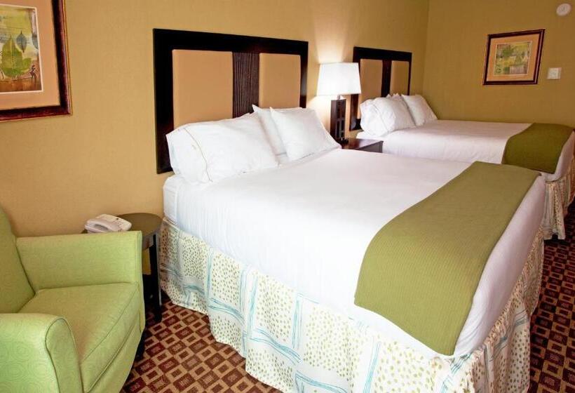 스위트, Holiday Inn Express Hotel & Suites Chaffee   Jacksonville West, An Ihg