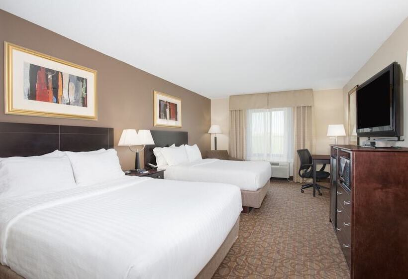 스위트, Holiday Inn Express Hotel & Suites Concordia Us 81, An Ihg