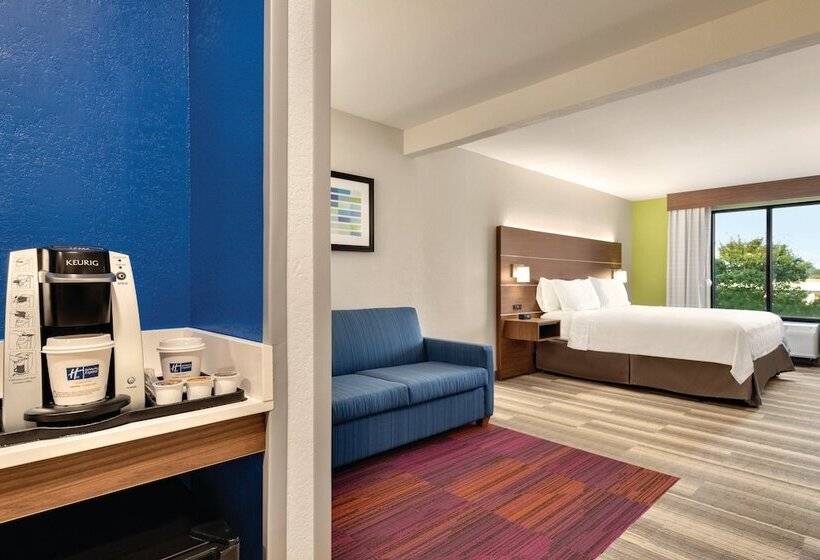 Люкс Адаптированный для Инвалидов, Holiday Inn Express Hotel & Suites Lavonia, An Ihg