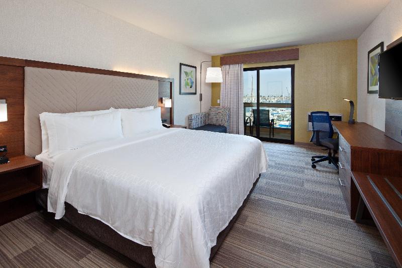 Стандартный Номер Кровать Кинг, Holiday Inn Express Hotel & Suites Ventura Harbor, An Ihg