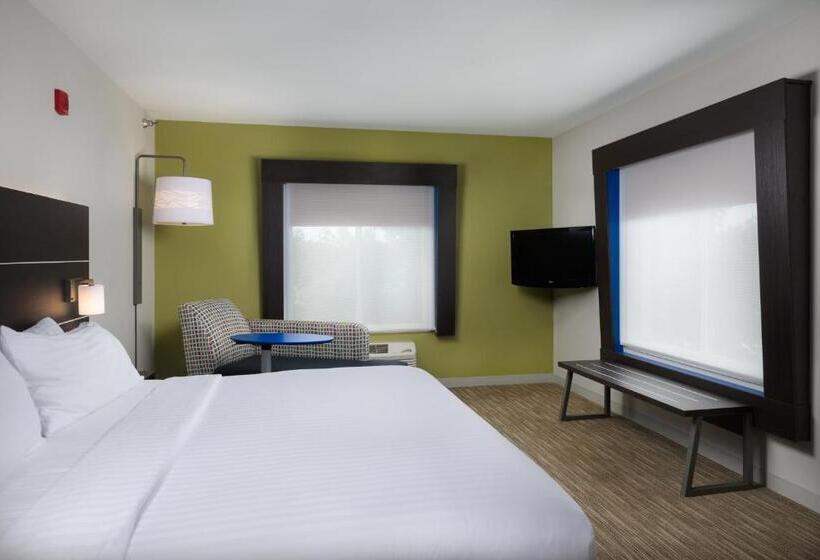 Люкс Кровать Кинг, Holiday Inn Express Independence   Kansas City, An Ihg