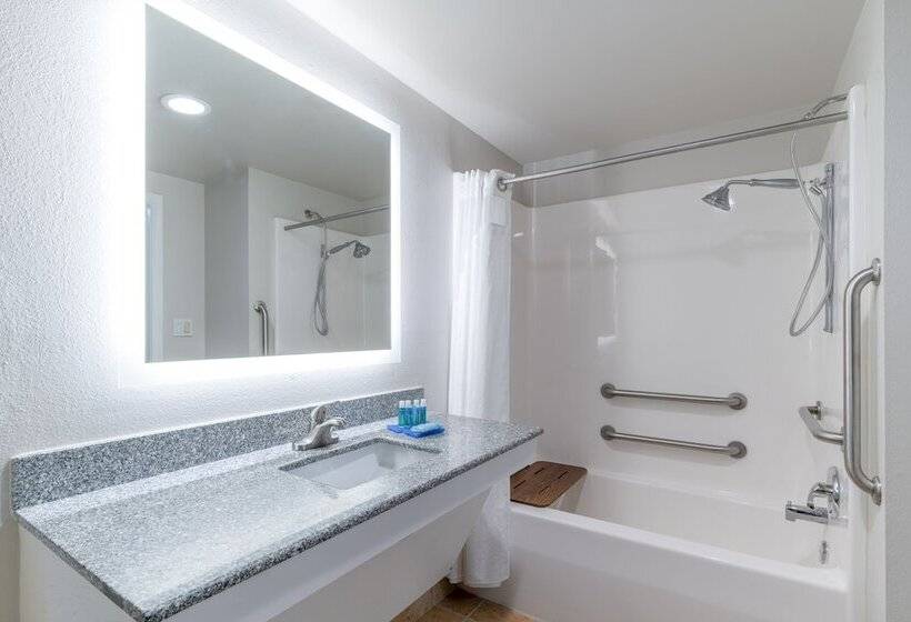 스탠다드 룸, Holiday Inn Express Prince Frederick, An Ihg