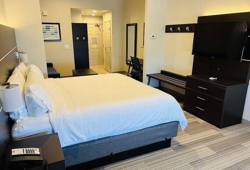Номер Стандарт, Holiday Inn Express & Suites Salinas, An Ihg