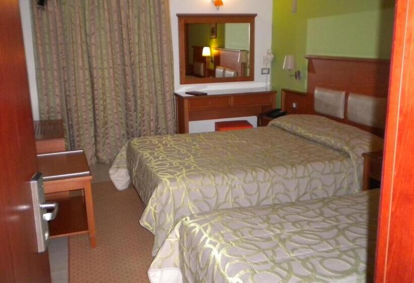 Полулюкс Вид на Море, Paradise Lost Hotel Apartments
