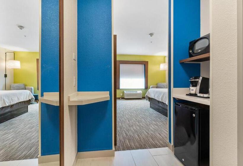 Номер Deluxe Кровать Кинг, Holiday Inn Express Suites Van Buren Ft Smith Area, An Ihg