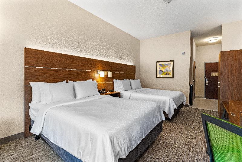 Номер Стандарт Адаптированный для Инвалидов, Holiday Inn Express Suites Van Buren Ft Smith Area, An Ihg