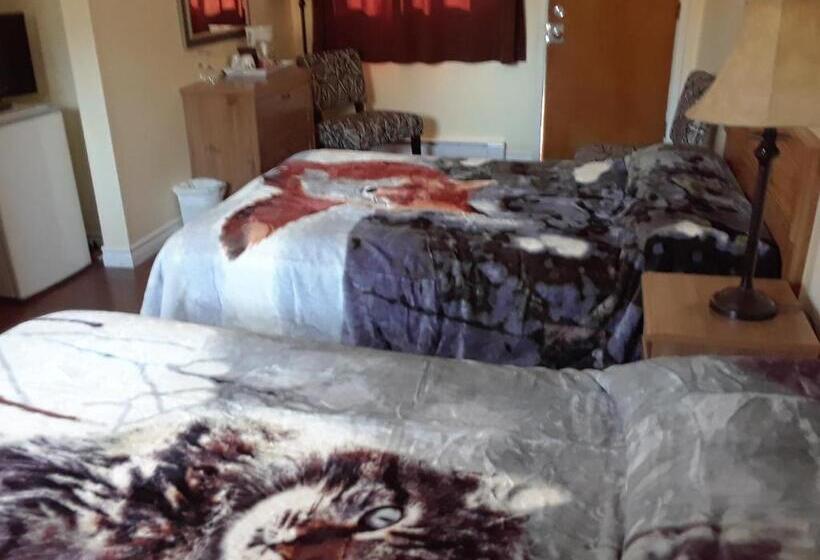 Номер Стандарт 2 Двуспальные Кровати, Mountain View Motel